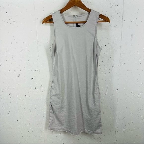 Level 99 size Small Frost Gray Linen Blend Dress - Picture 4 of 14